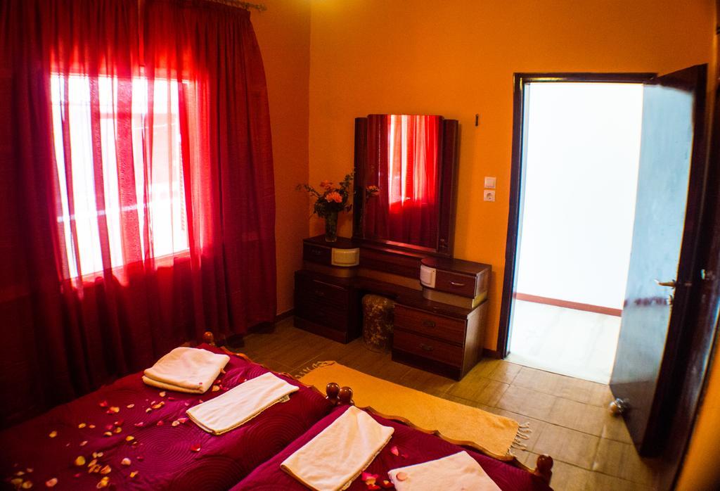 Agathi Beach House Agios Gordios  Chambre photo