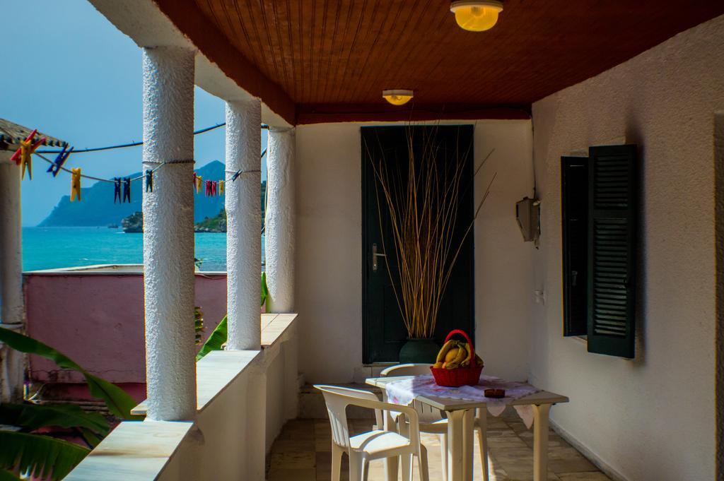 Agathi Beach House Agios Gordios  Extérieur photo