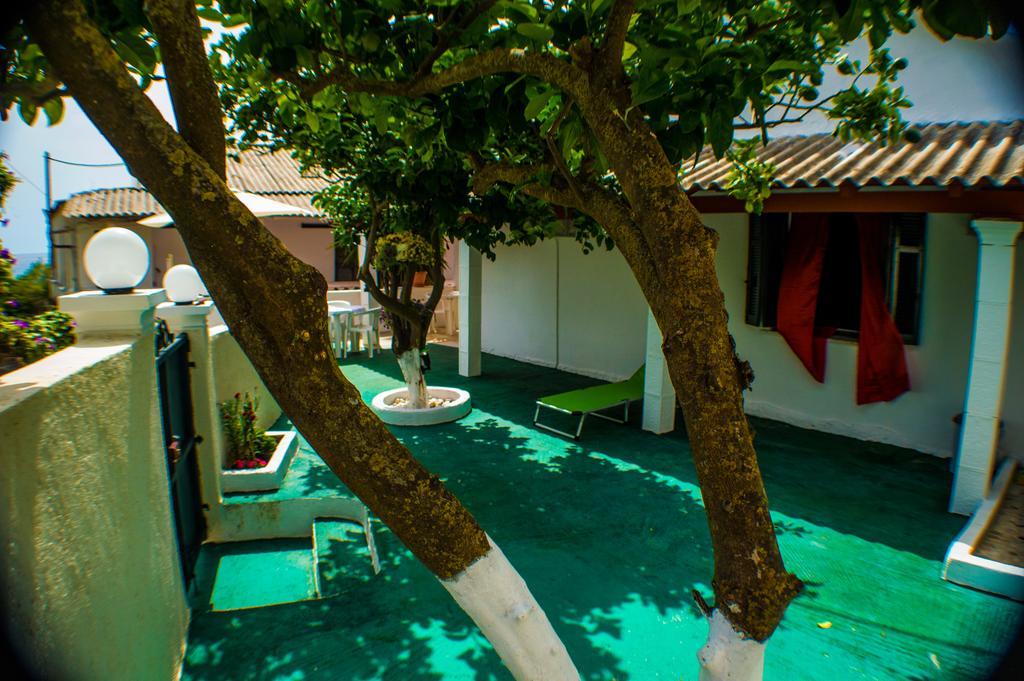 Agathi Beach House Agios Gordios  Extérieur photo